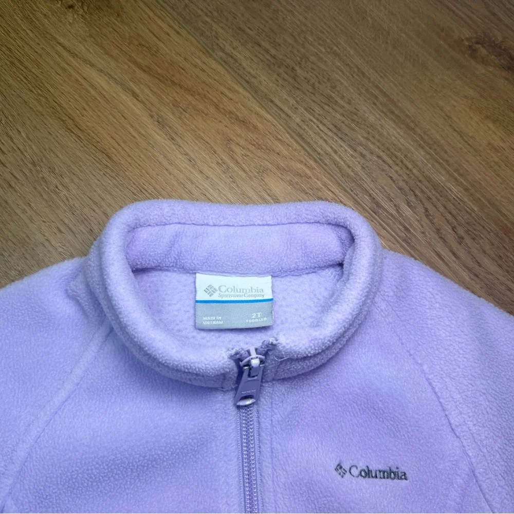 Columbia Light‎ Purple Fleece Jacket